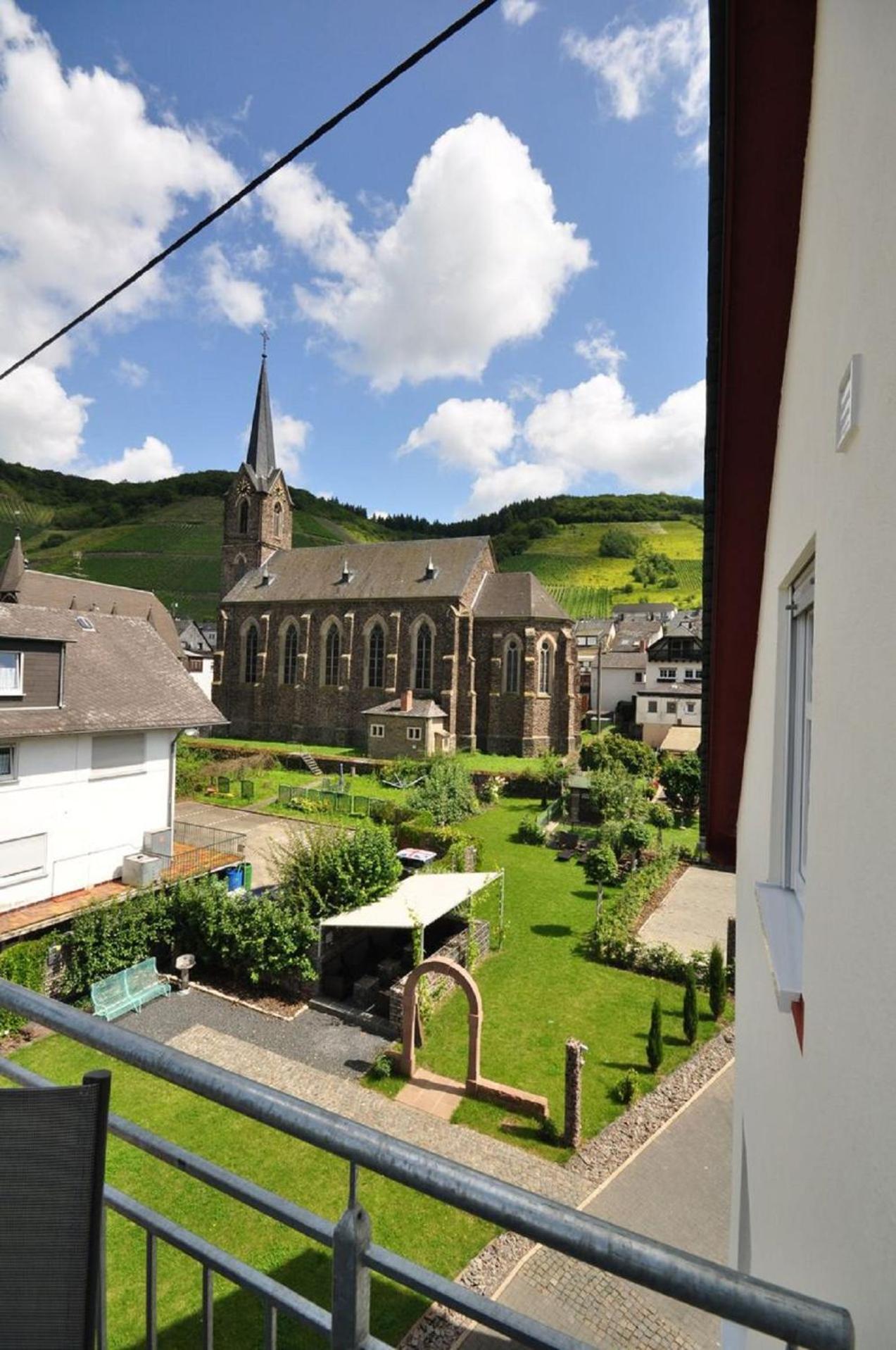 Gaestezimmer Im Weingut Amlinger&Sohn Neef Buitenkant foto