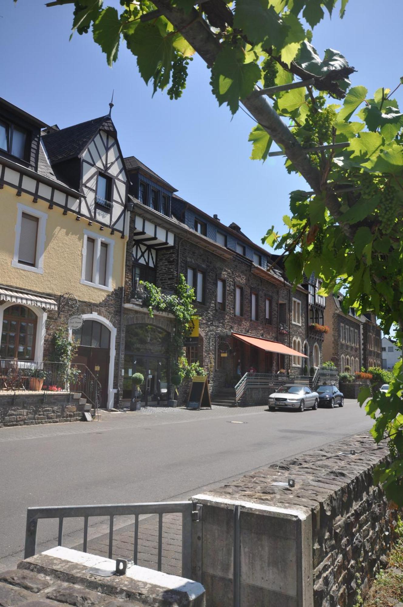 Gaestezimmer Im Weingut Amlinger&Sohn Neef Buitenkant foto