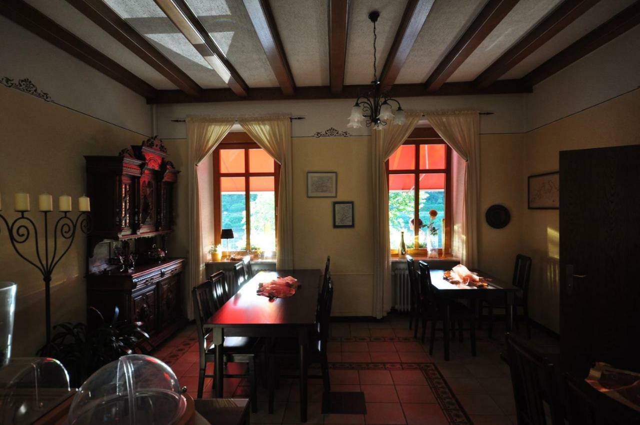 Gaestezimmer Im Weingut Amlinger&Sohn Neef Buitenkant foto