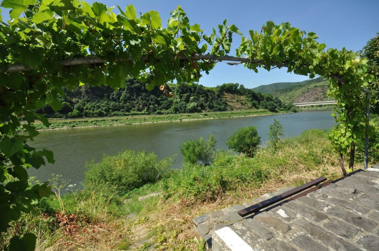 Gaestezimmer Im Weingut Amlinger&Sohn Neef Buitenkant foto