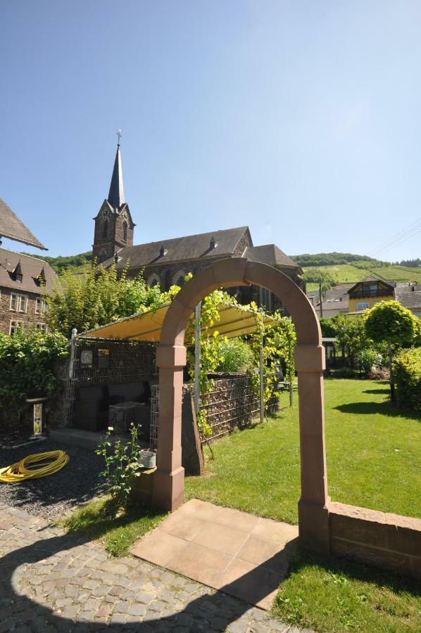 Gaestezimmer Im Weingut Amlinger&Sohn Neef Buitenkant foto